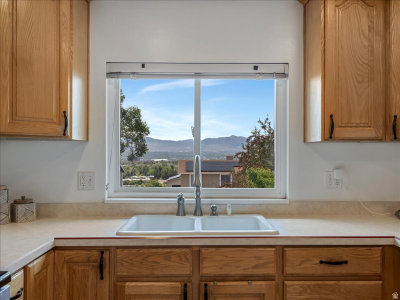 QUAIL POINT - Residential