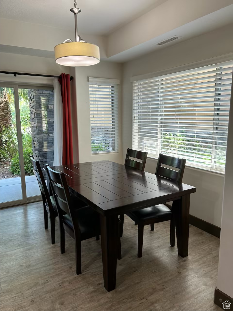 ESTANCIA - Residential