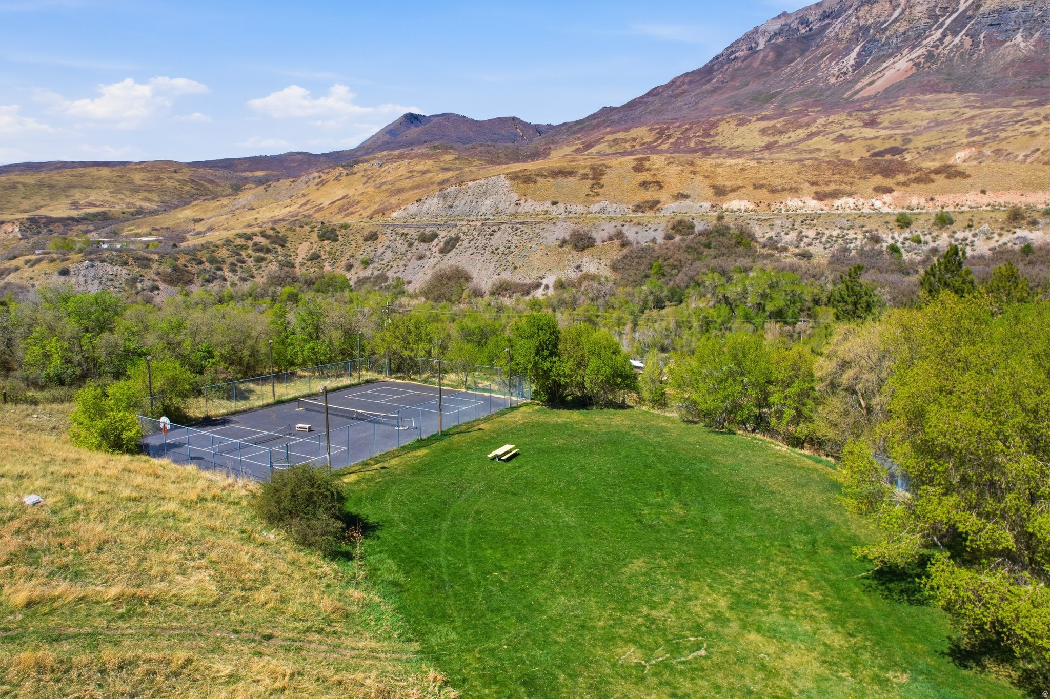 SPRINGDELL - Residential