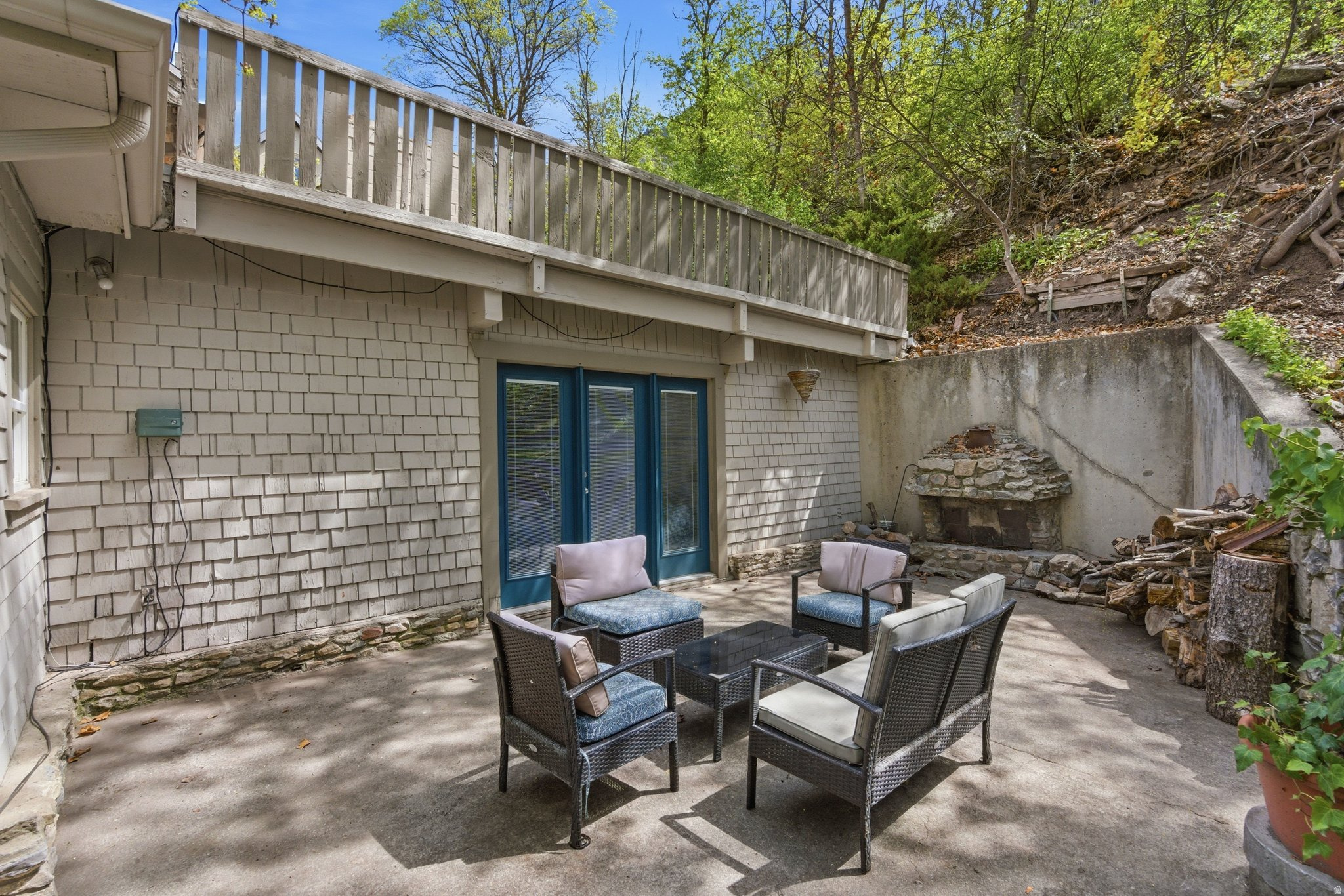 SPRINGDELL - Residential