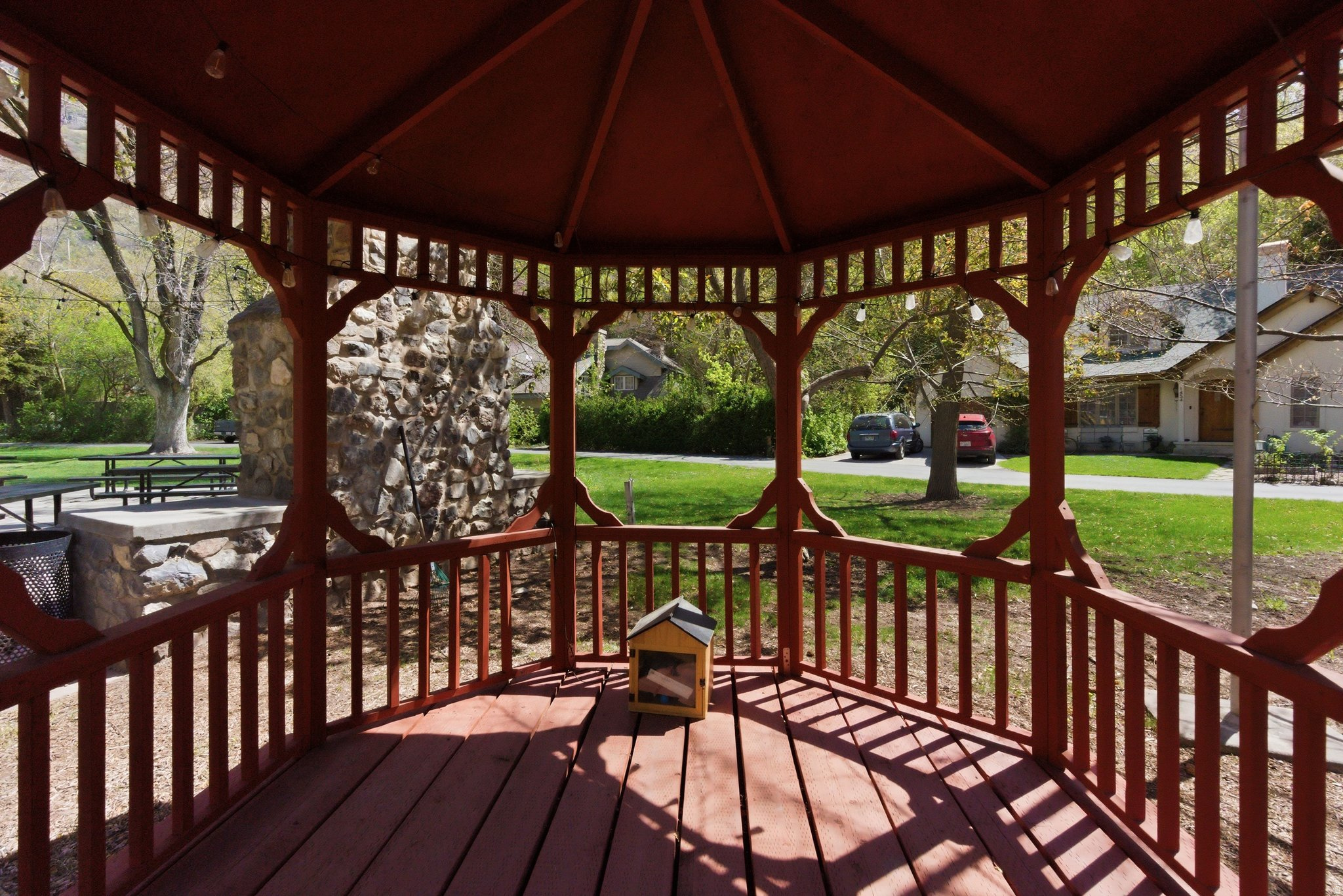 SPRINGDELL - Residential