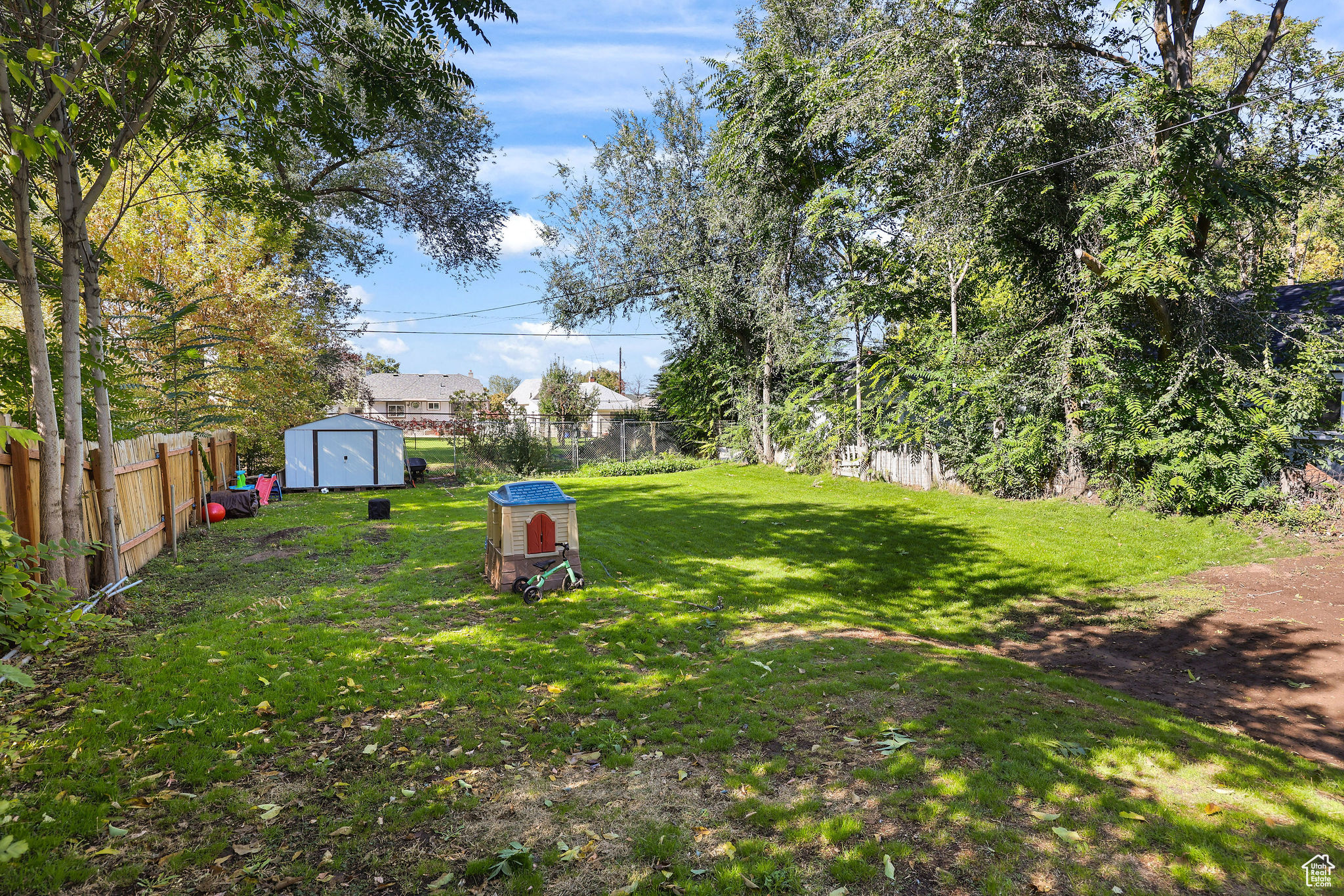 LAKE VIEW ADDITION - Residential