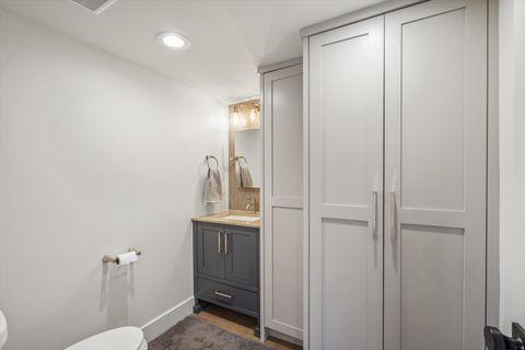 Tiny photo for 3042 S 2520 E, Millcreek, UT 84109 (MLS # 2133737)