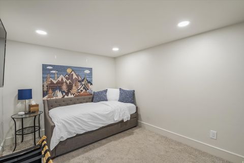 Tiny photo for 3042 S 2520 E, Millcreek, UT 84109 (MLS # 2133737)