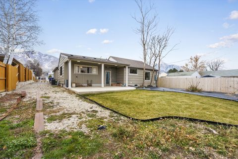 Tiny photo for 3042 S 2520 E, Millcreek, UT 84109 (MLS # 2133737)