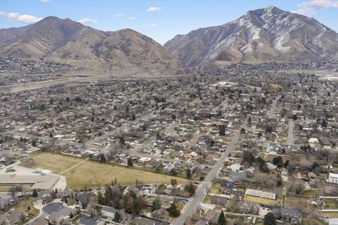 Tiny photo for 3042 S 2520 E, Millcreek, UT 84109 (MLS # 2133737)