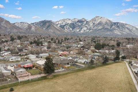 Tiny photo for 3042 S 2520 E, Millcreek, UT 84109 (MLS # 2133737)