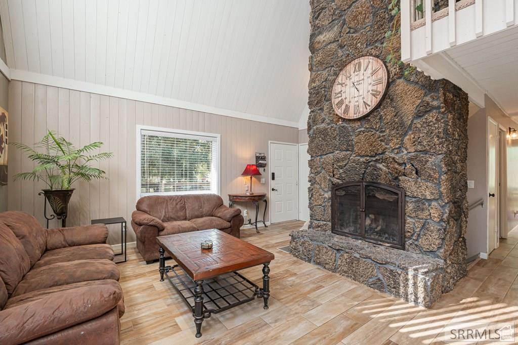 COTTONWOOD - Residential