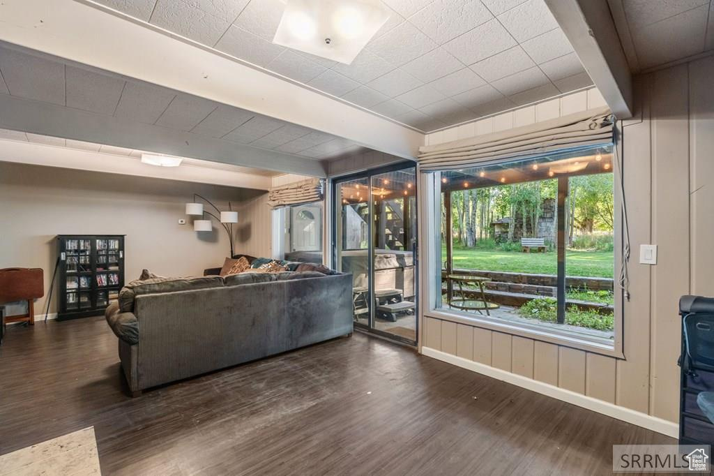 COTTONWOOD - Residential