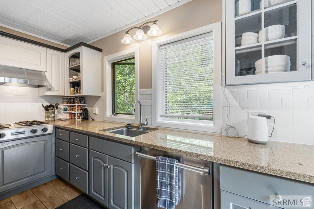 COTTONWOOD - Residential