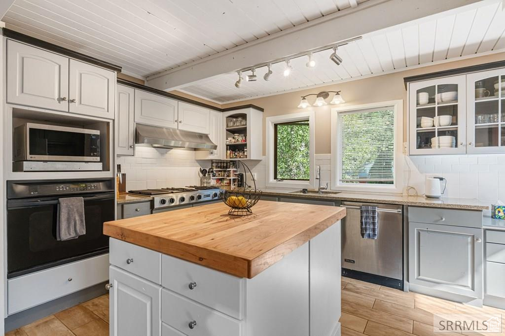 COTTONWOOD - Residential