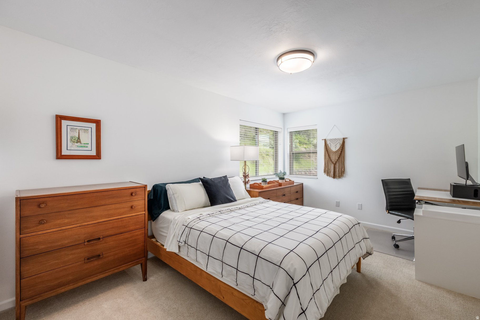 EAGLE RIDGE - Residential
