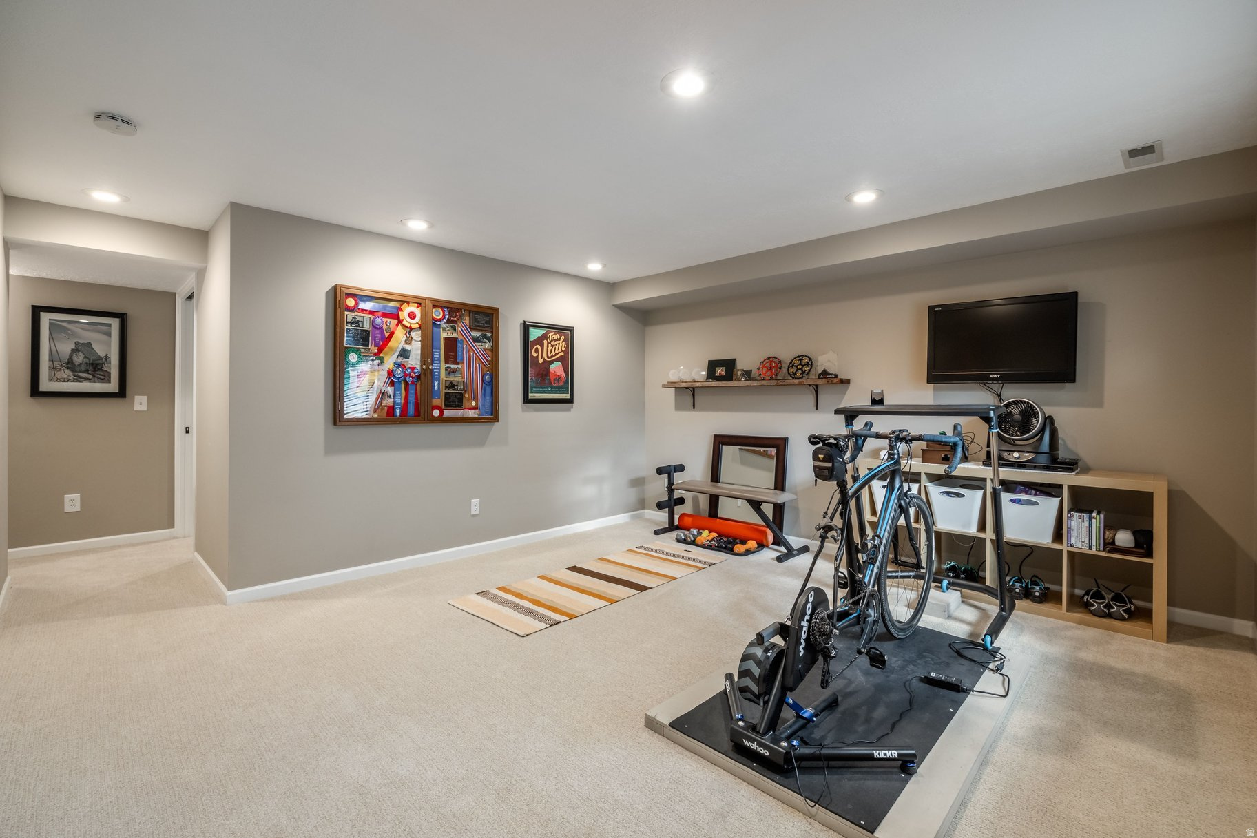 EAGLE RIDGE - Residential