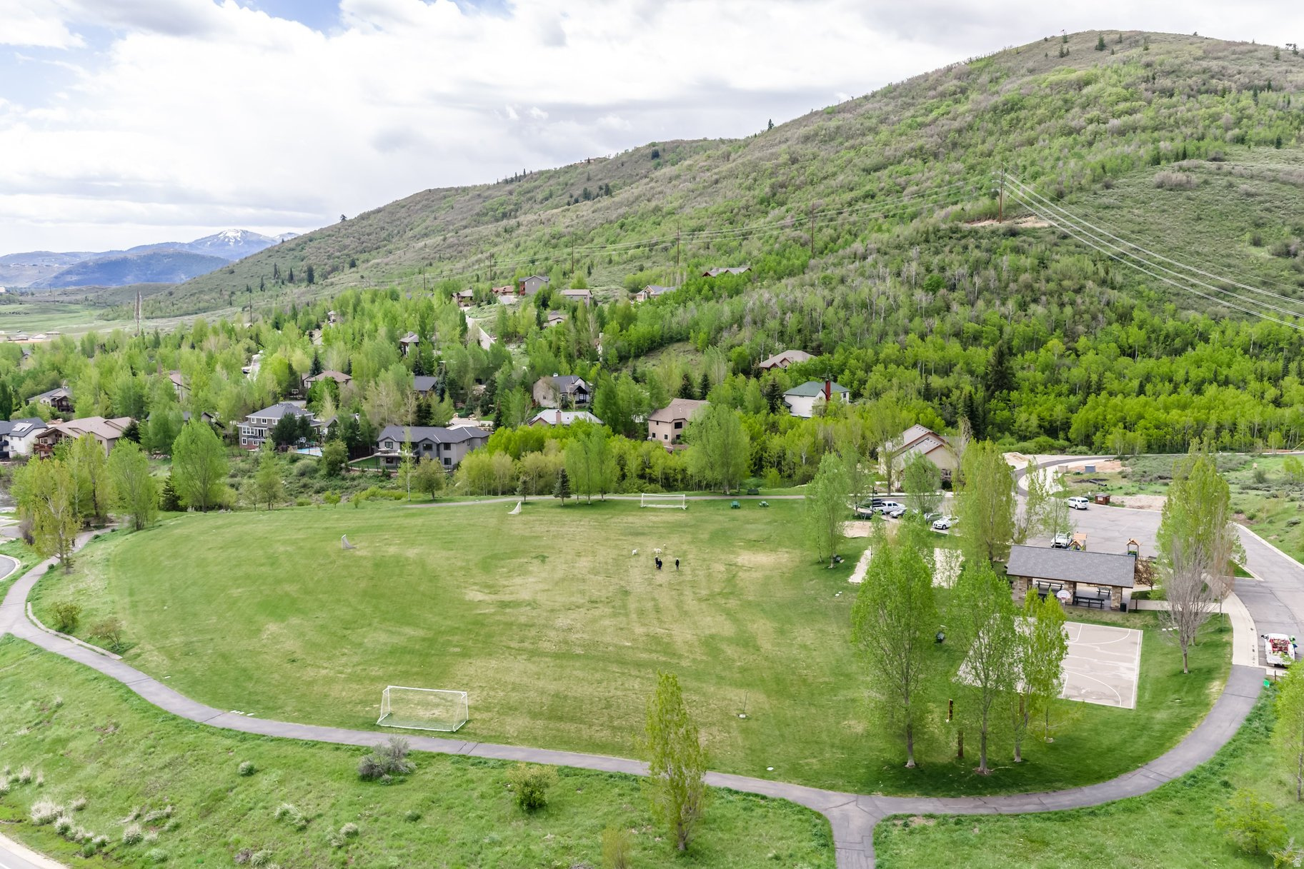 EAGLE RIDGE - Residential