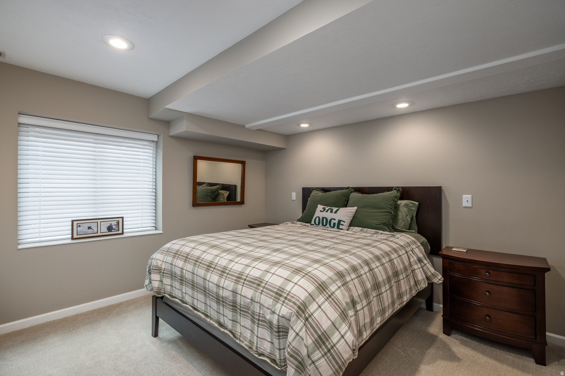 EAGLE RIDGE - Residential