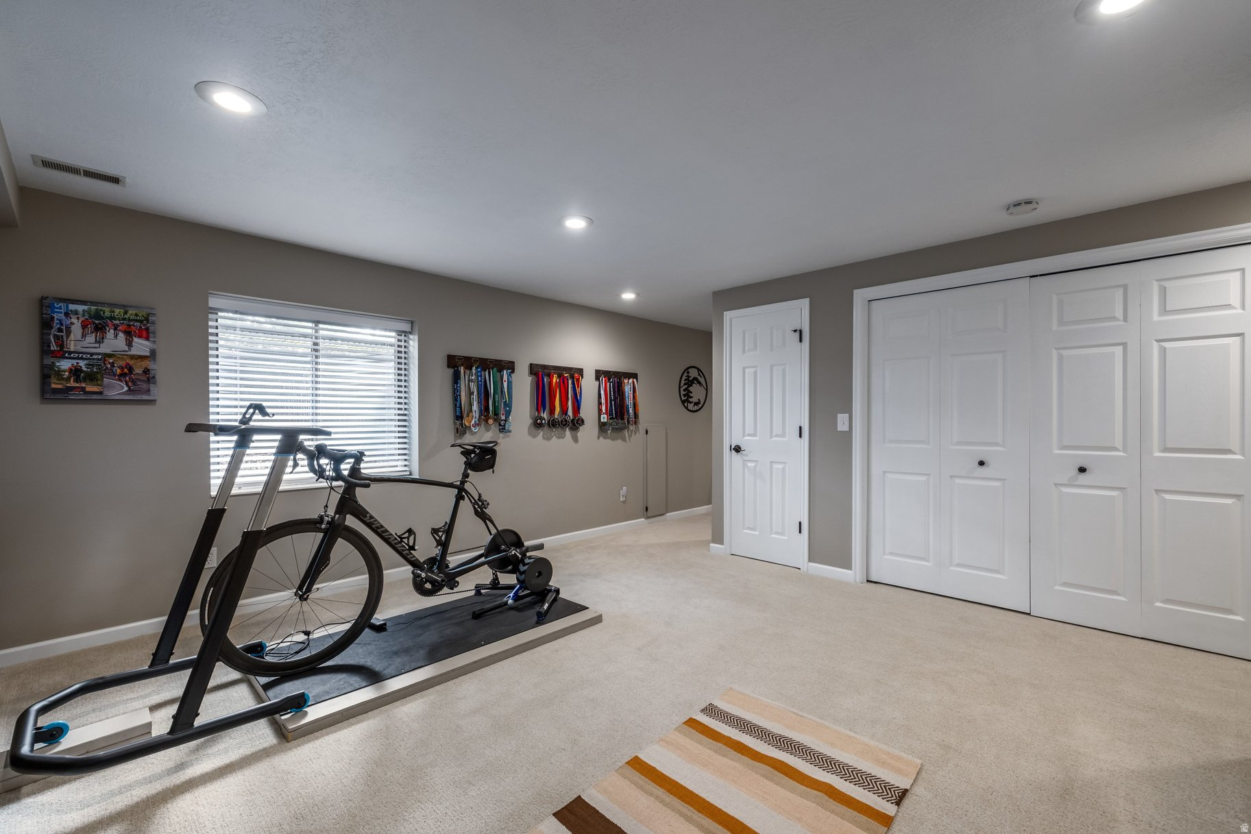 EAGLE RIDGE - Residential