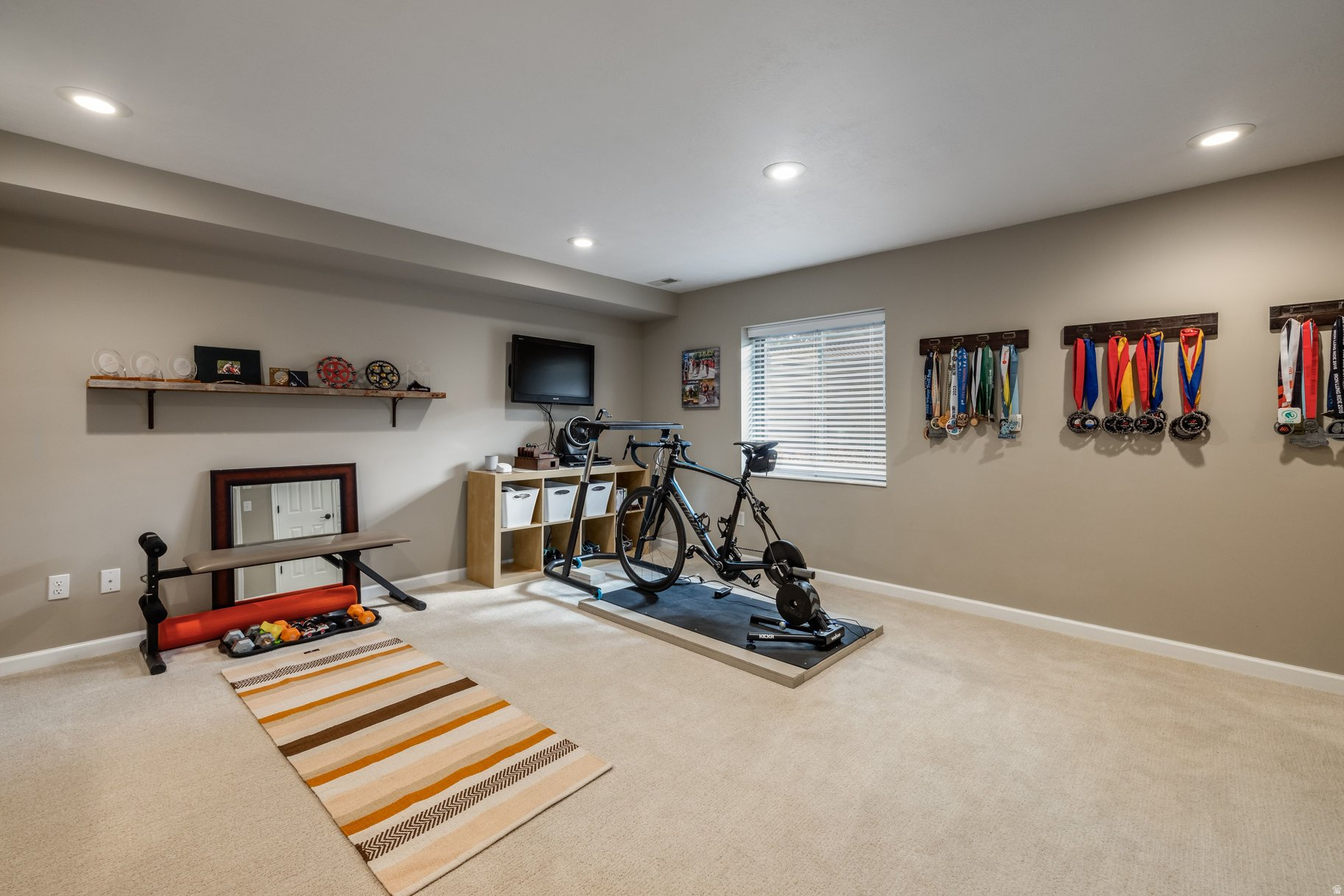 EAGLE RIDGE - Residential