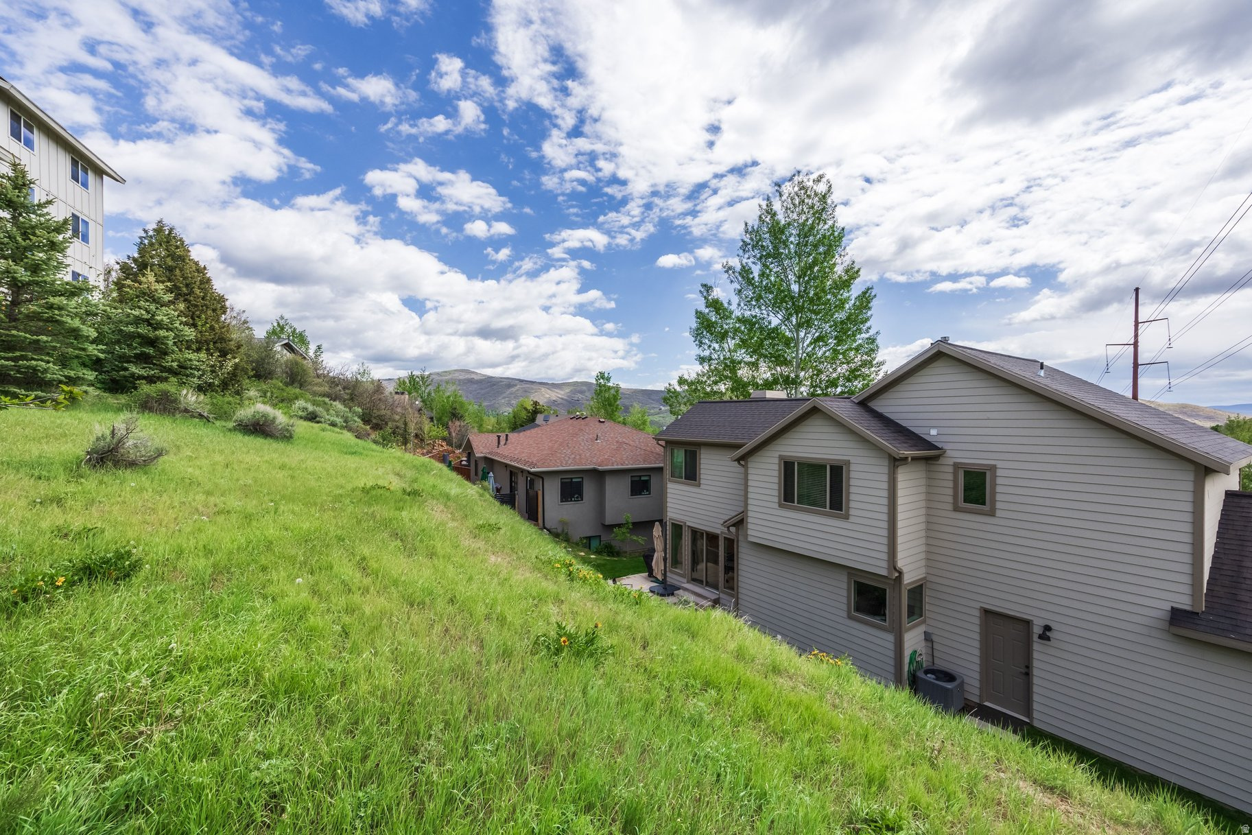 EAGLE RIDGE - Residential