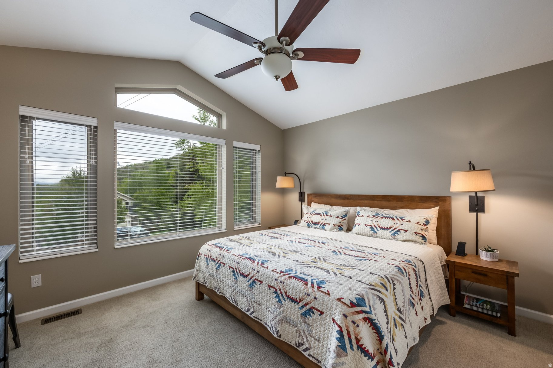 EAGLE RIDGE - Residential