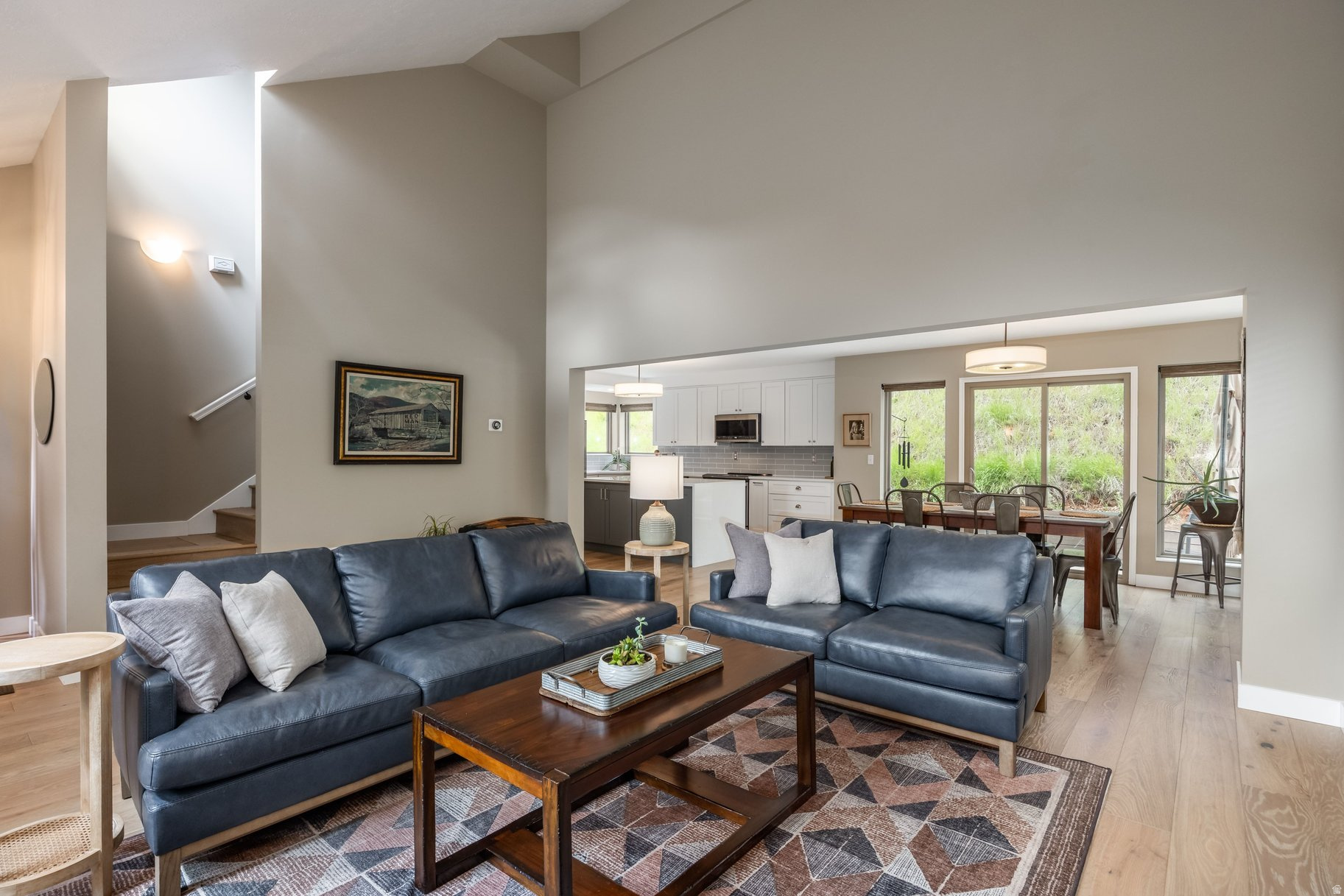 EAGLE RIDGE - Residential