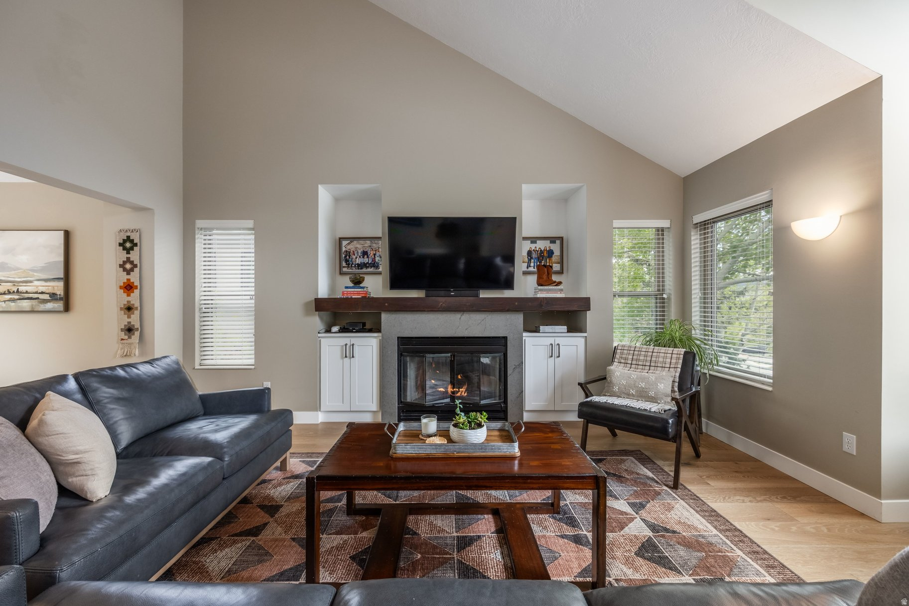 EAGLE RIDGE - Residential