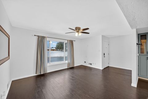 Tiny photo for 310 W 4675 S, Washington Terrace, UT 84405 (MLS # 2142575)
