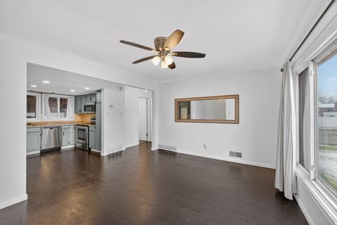 Tiny photo for 310 W 4675 S, Washington Terrace, UT 84405 (MLS # 2142575)