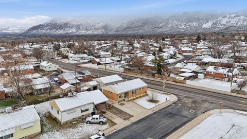 Tiny photo for 310 W 4675 S, Washington Terrace, UT 84405 (MLS # 2142575)