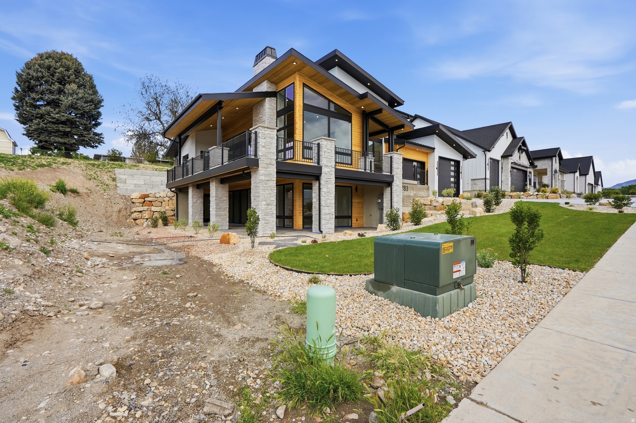 BECK HILLSIDE ESTATE - Residential