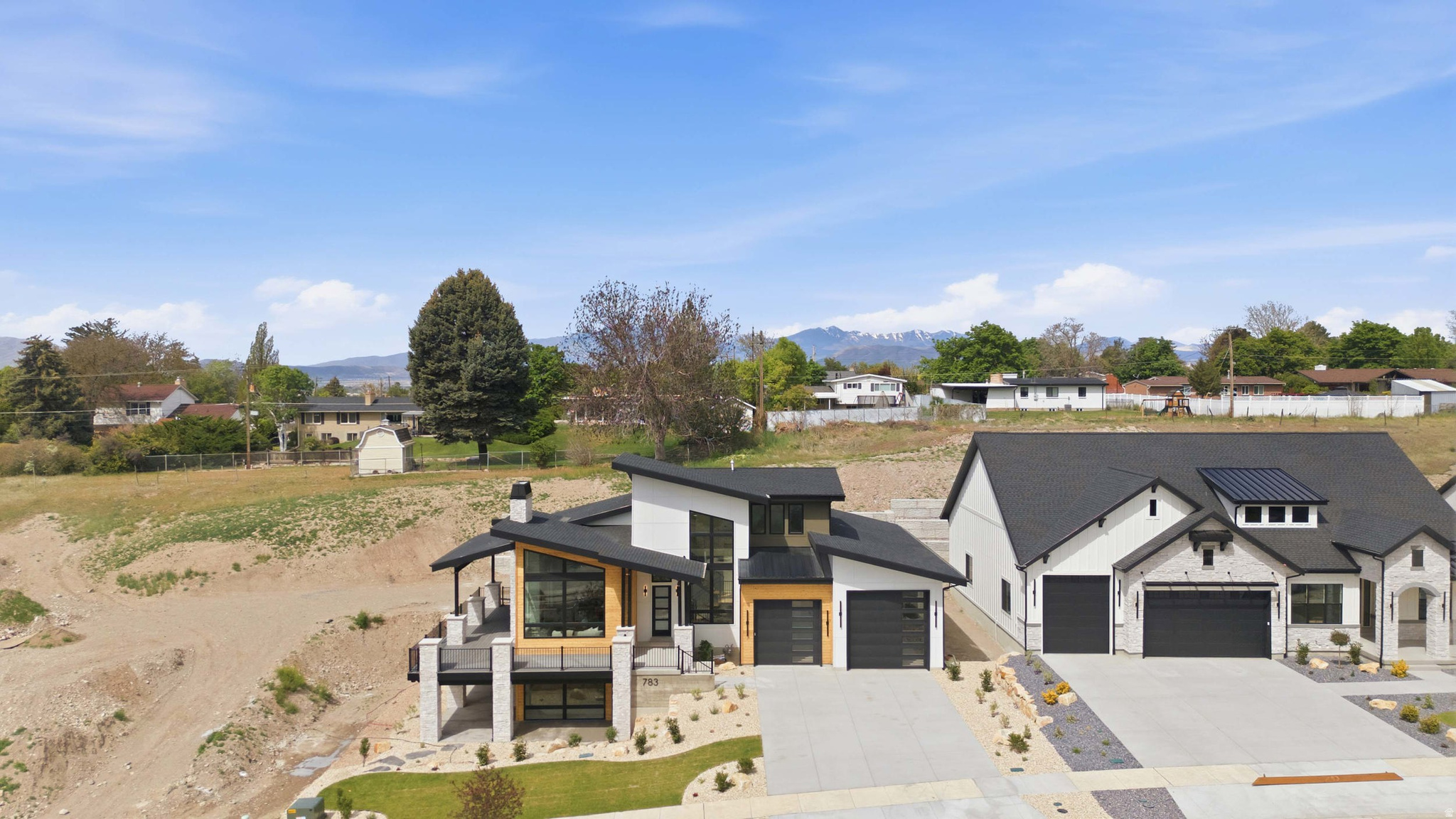 BECK HILLSIDE ESTATE - Residential