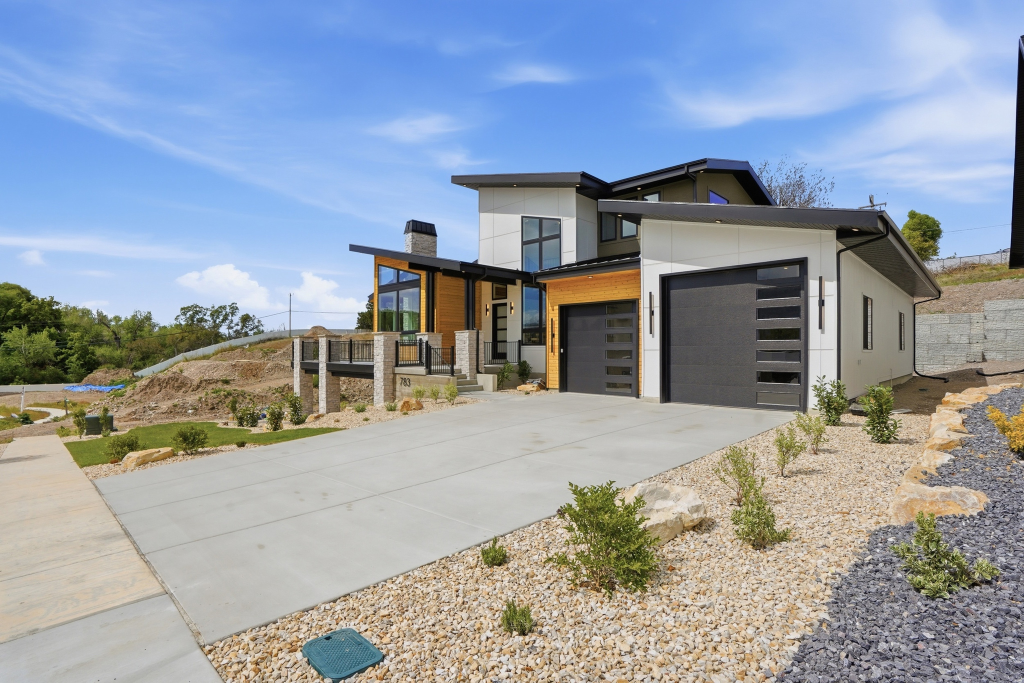 BECK HILLSIDE ESTATE - Residential