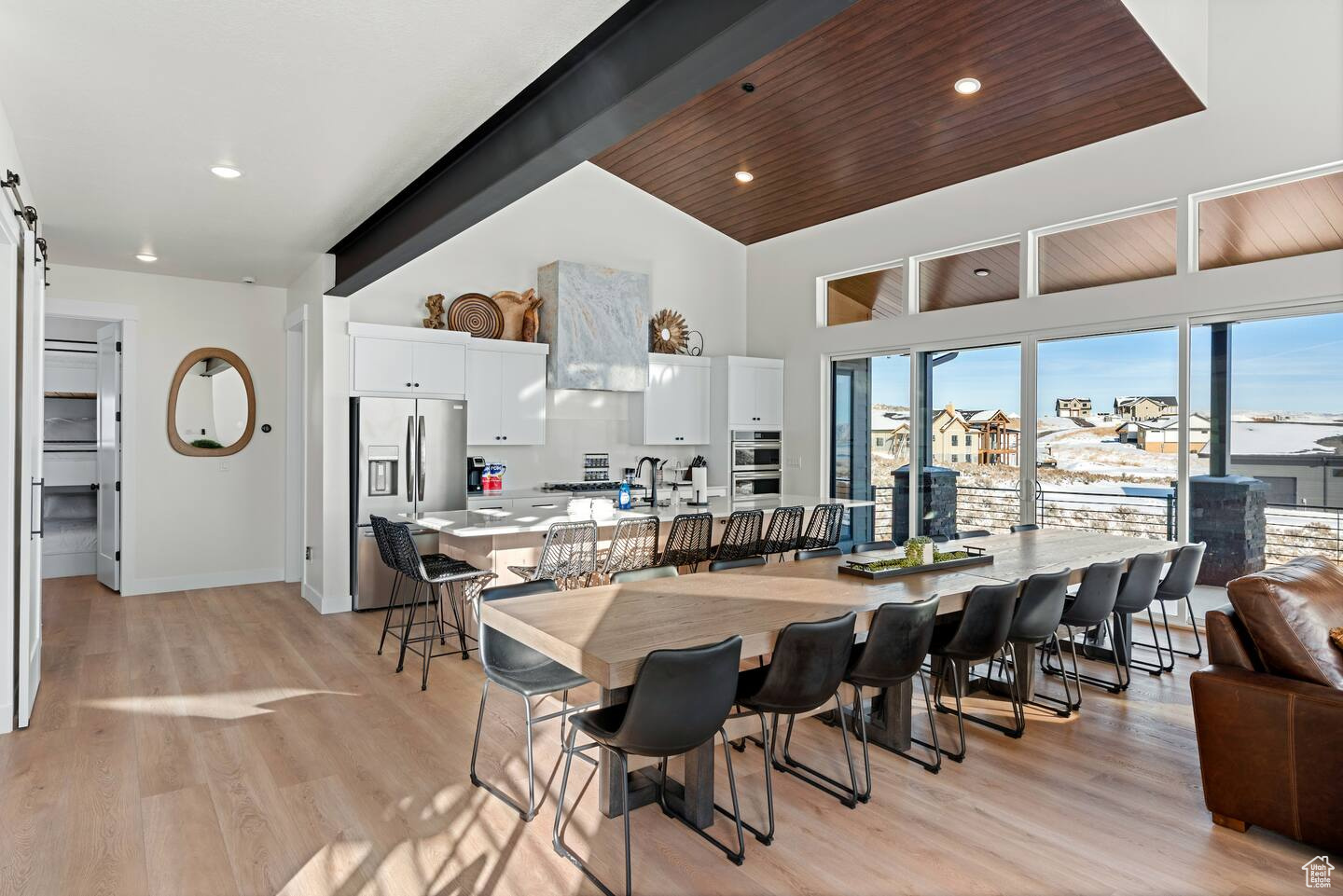 BECK HILLSIDE ESTATE - Residential