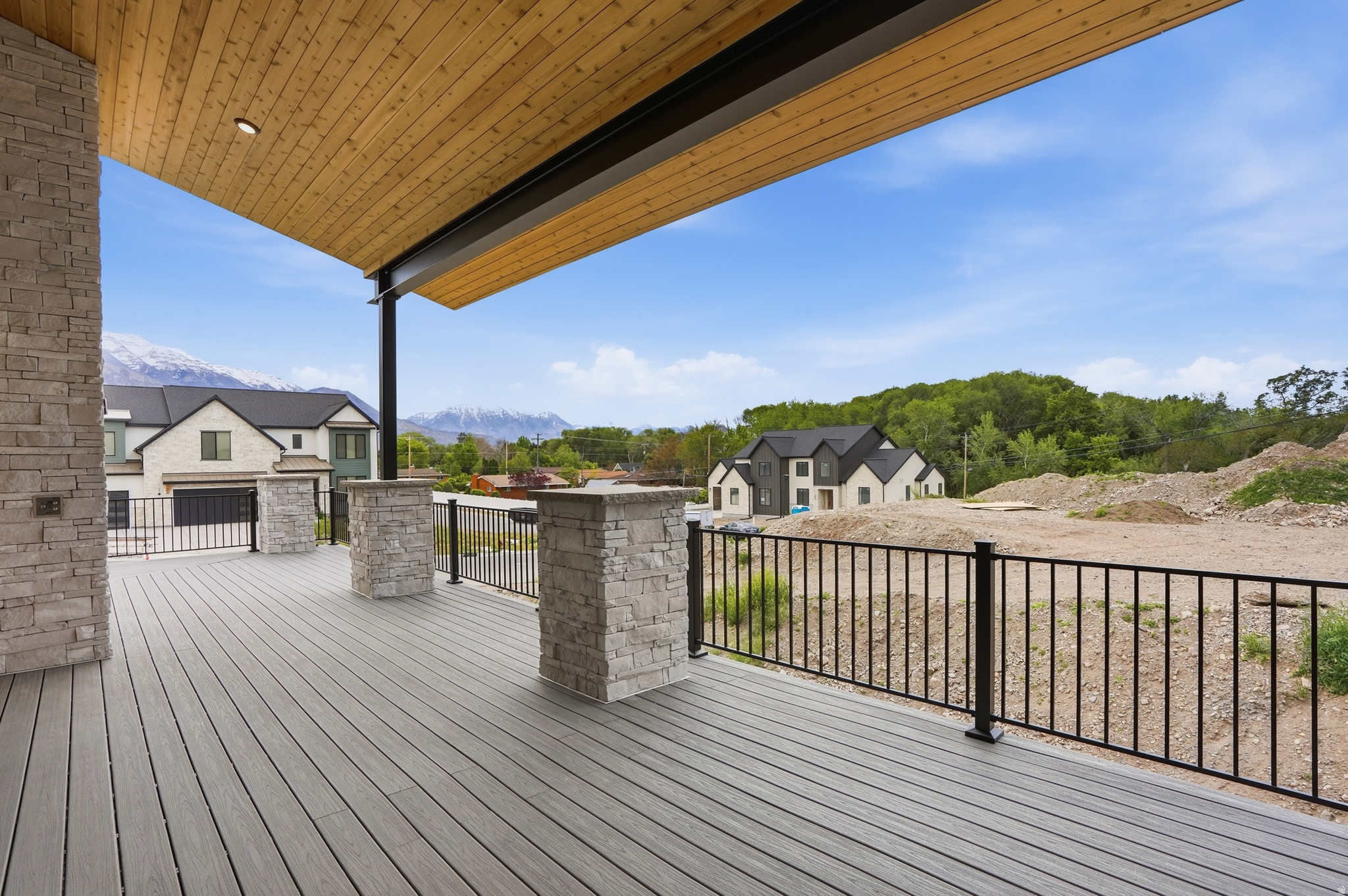 BECK HILLSIDE ESTATE - Residential
