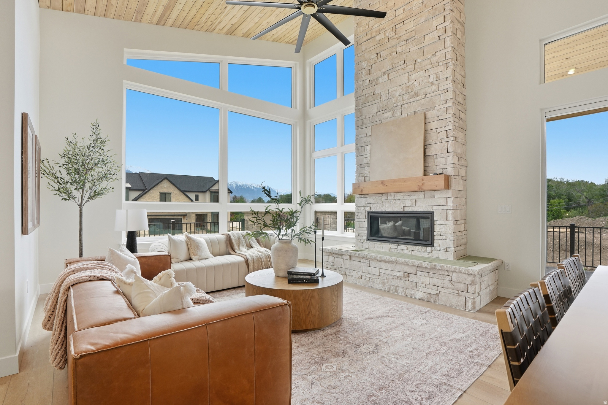 BECK HILLSIDE ESTATE - Residential