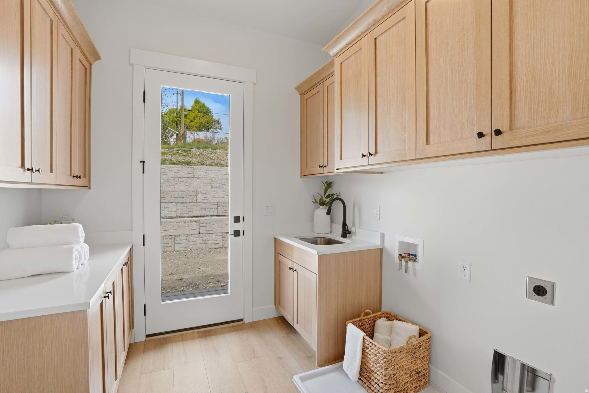BECK HILLSIDE ESTATE - Residential