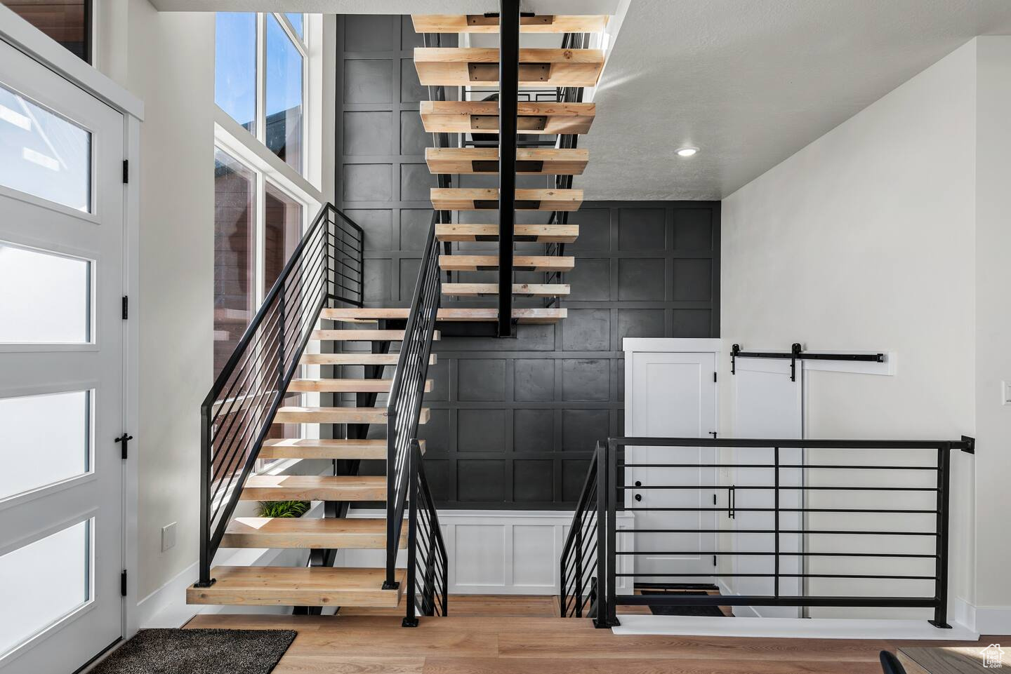 BECK HILLSIDE ESTATE - Residential