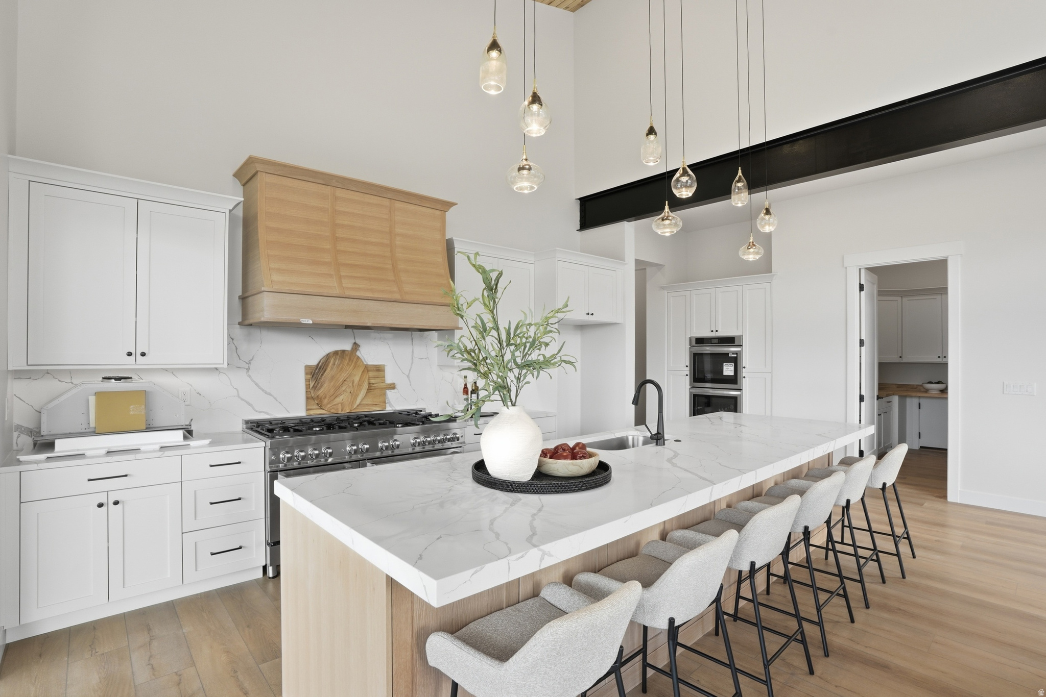 BECK HILLSIDE ESTATE - Residential
