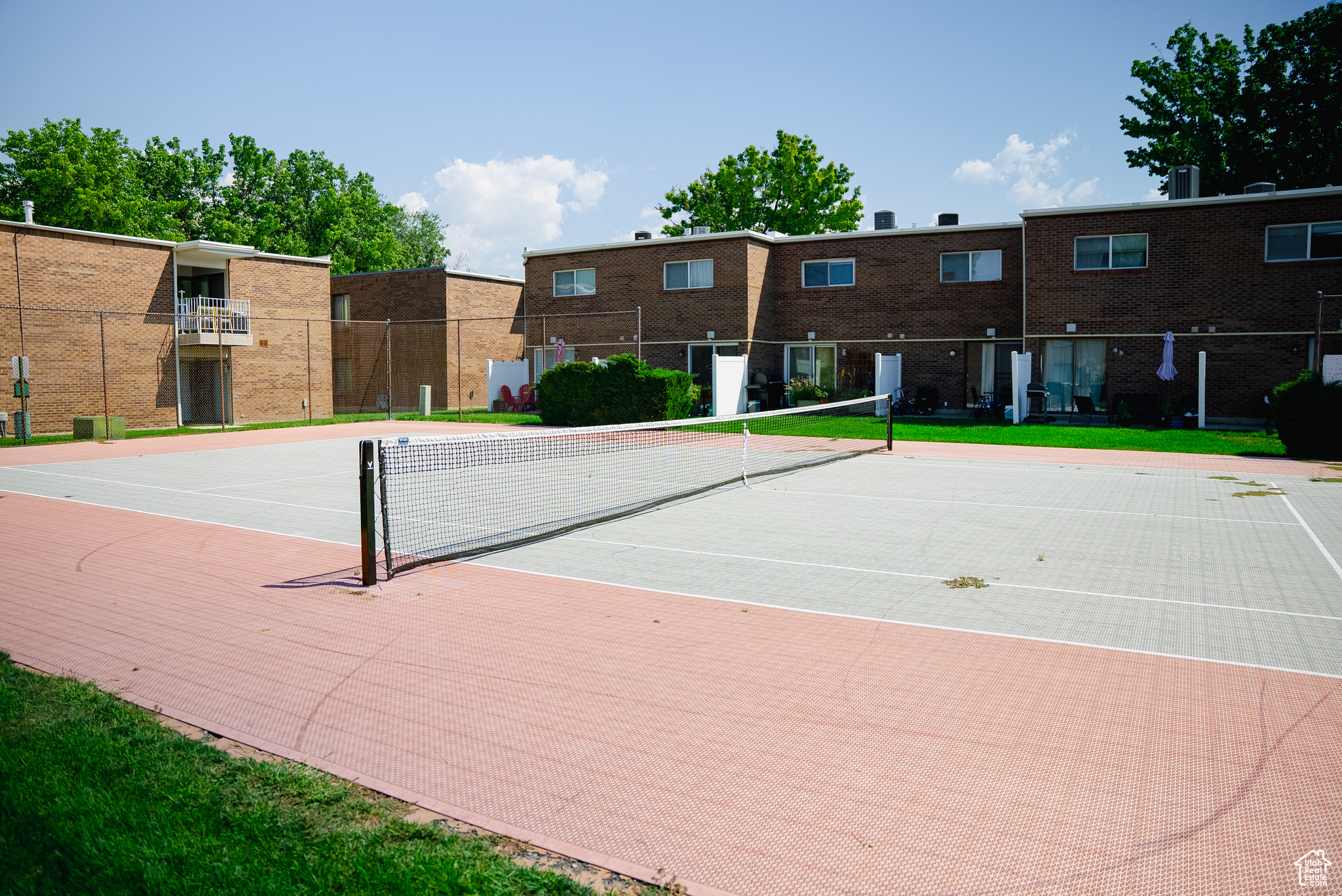 SILVERWOOD ESTATES - Residential