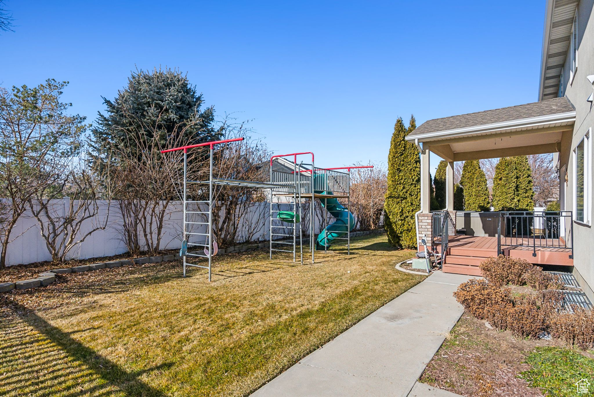 South Jordan, Utah 84095, United States, 6 Bedrooms Bedrooms, ,4 BathroomsBathrooms,Residential,Pending,20946