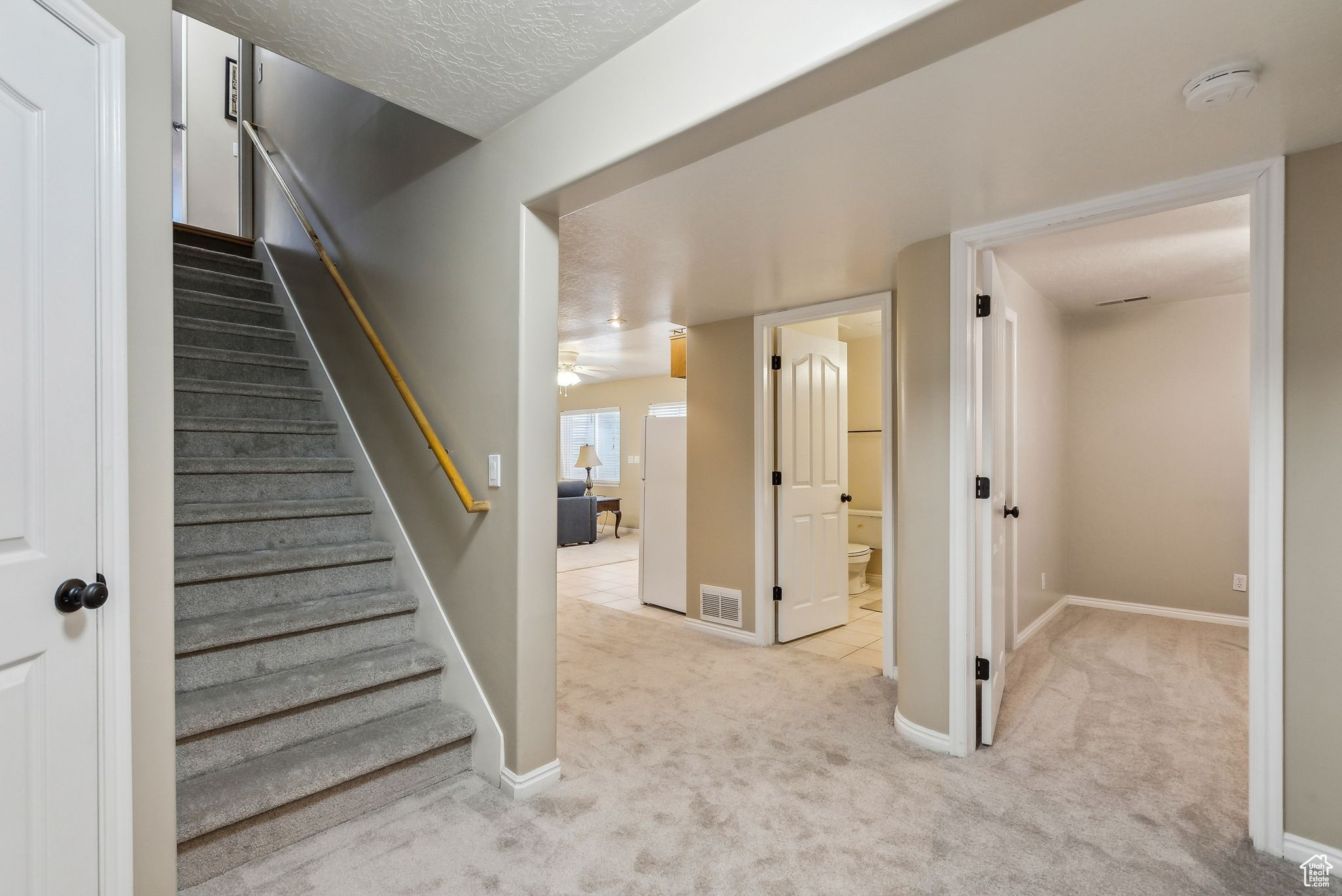 South Jordan, Utah 84095, United States, 6 Bedrooms Bedrooms, ,4 BathroomsBathrooms,Residential,Pending,20946