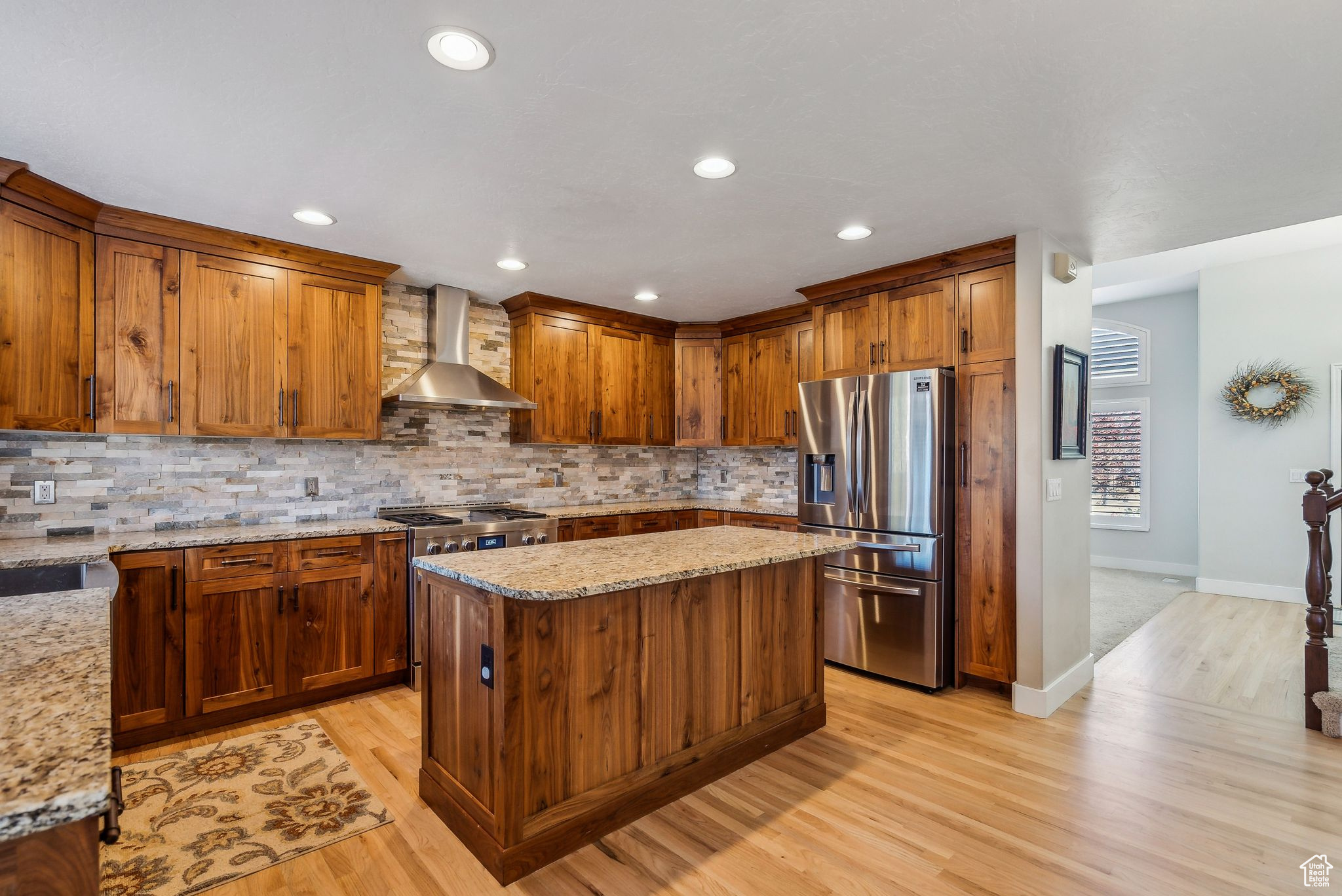 South Jordan, Utah 84095, United States, 6 Bedrooms Bedrooms, ,4 BathroomsBathrooms,Residential,Pending,20946