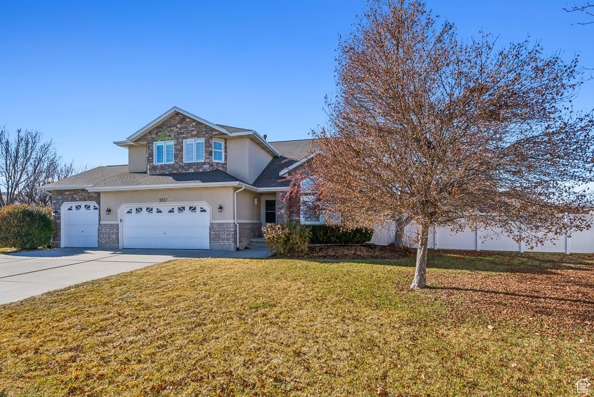 South Jordan, Utah 84095, United States, 6 Bedrooms Bedrooms, ,4 BathroomsBathrooms,Residential,Pending,20946