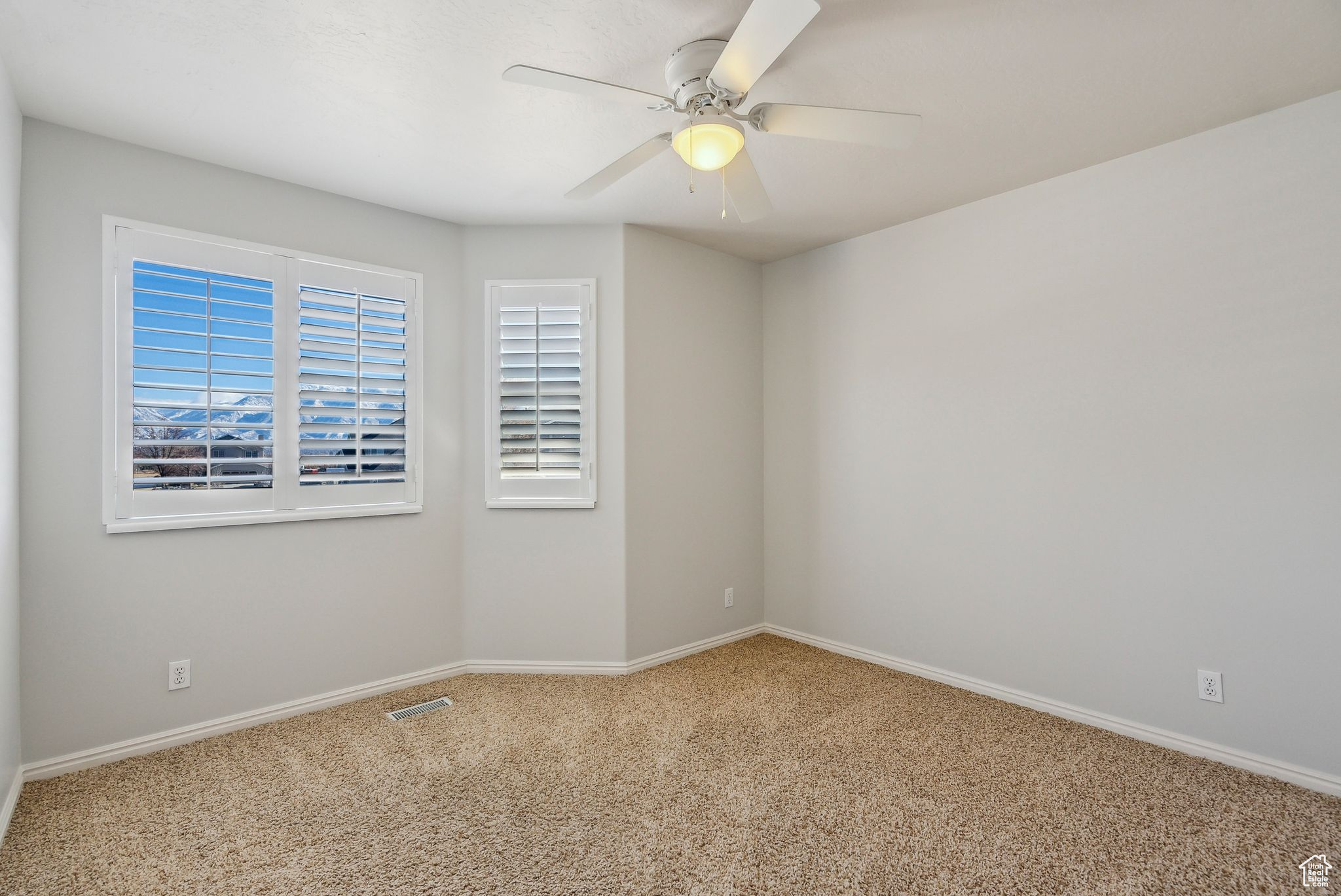 South Jordan, Utah 84095, United States, 6 Bedrooms Bedrooms, ,4 BathroomsBathrooms,Residential,Pending,20946