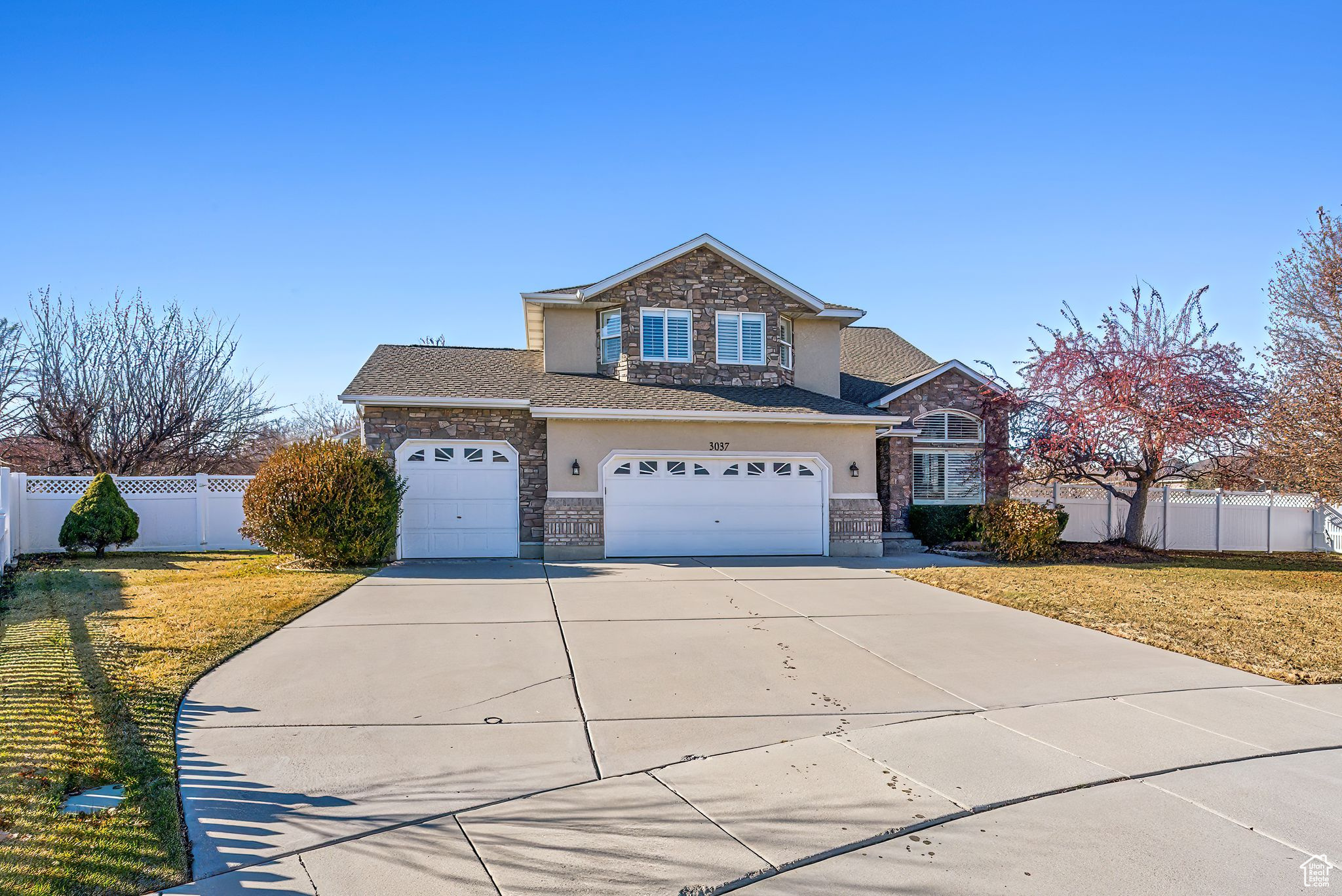 South Jordan, Utah 84095, United States, 6 Bedrooms Bedrooms, ,4 BathroomsBathrooms,Residential,Pending,20946