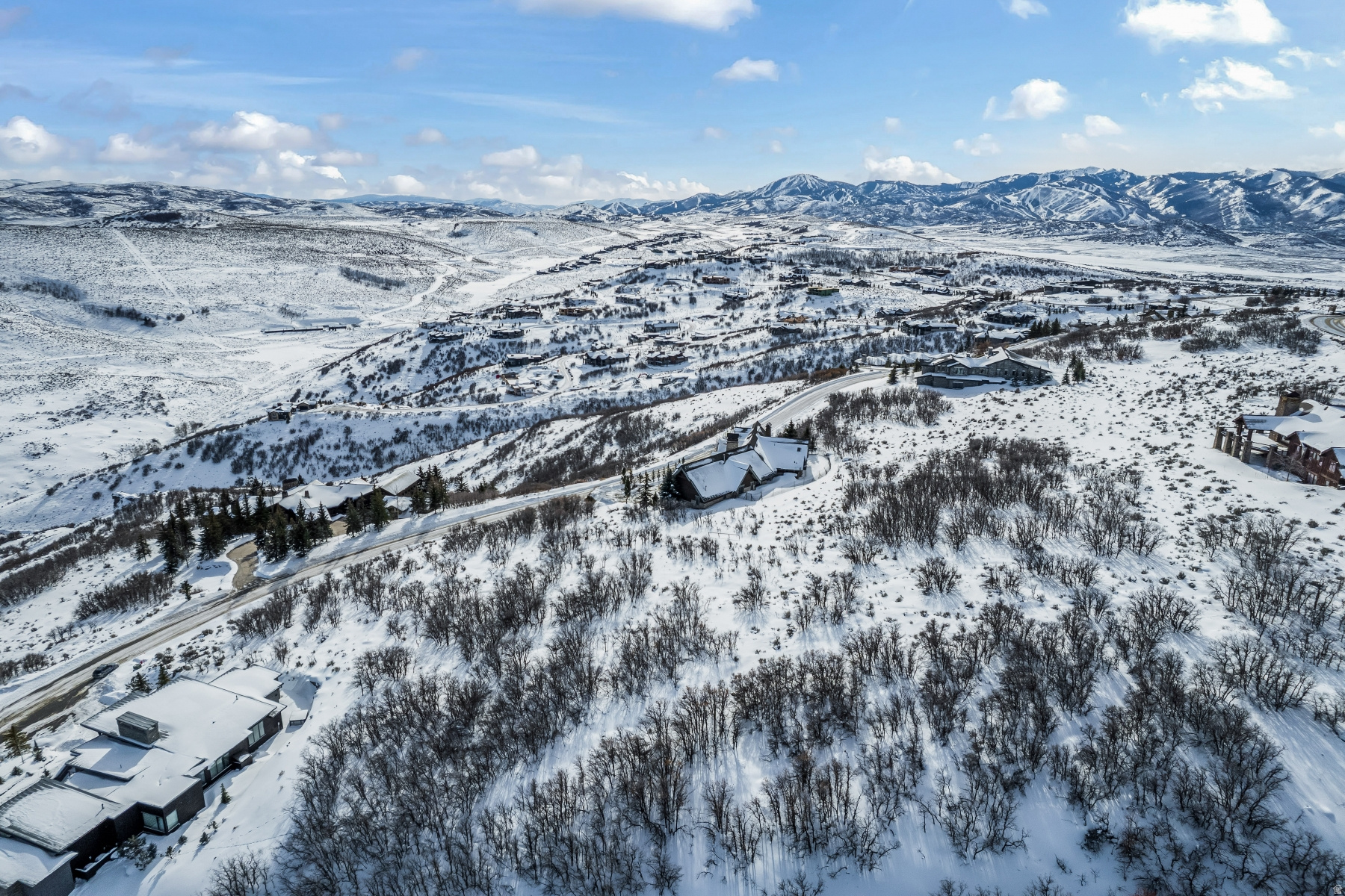 DEER CROSSING - Land
