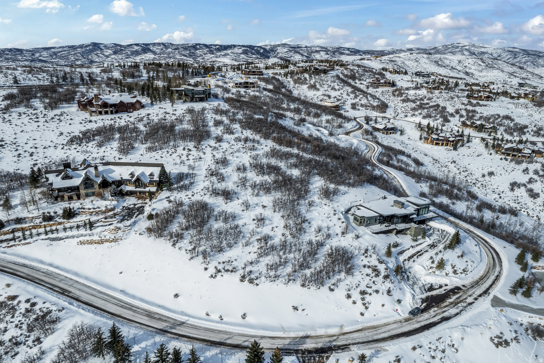 DEER CROSSING - Land