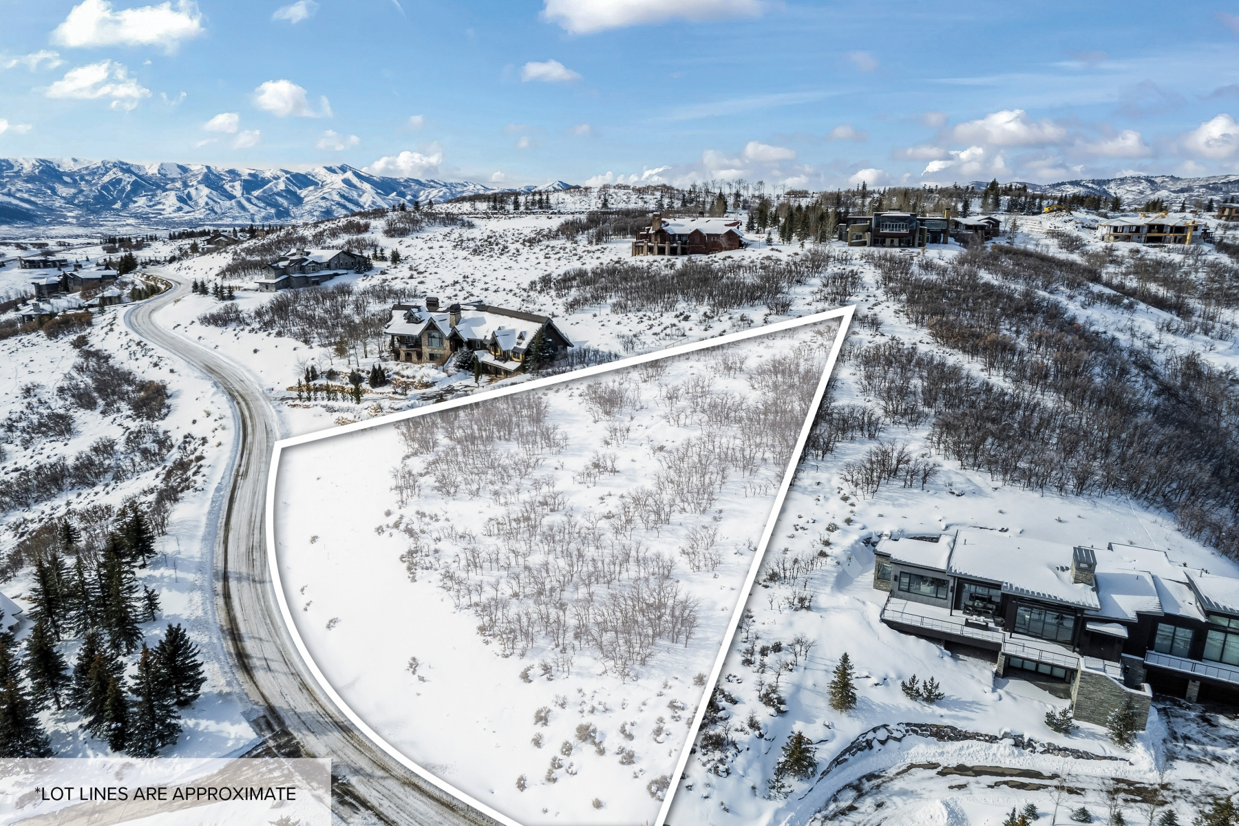 DEER CROSSING - Land