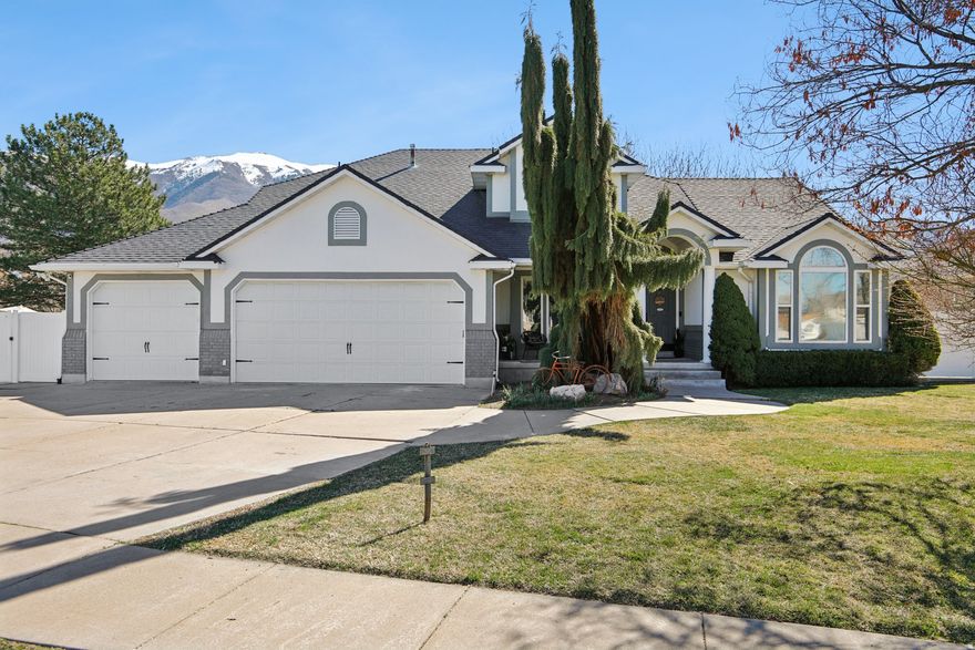 Rare opportunity to own an updated west-facing home in East Layton with tons of space, and HUGE garage/ shop setup everyone is looking for. This property features .43 acre lot w/ updated bathrooms, new carpet, new water heaters, and a new furnace and A/C. The basement offers a mother-in-law apartment with walk-out access, plus a 6th room perfect for an office, gym, craft room, or additional storage. Central vac, abundant storage throughout, and attic storage above the garage add even more function.  Outside, the extras keep going with a built-in Pool with diving board, built-in sandbox, and an impressive 33x31 detached 4-car garage/shop offering approximately 1,000 square feet. The shop includes gas, power, plumbing for a future bathroom, and is padded for two-post lifts. Included with the property are 120-gallon lockable resin deck boxes for pool storage, pool lounge chairs, and a pool basketball hoop.