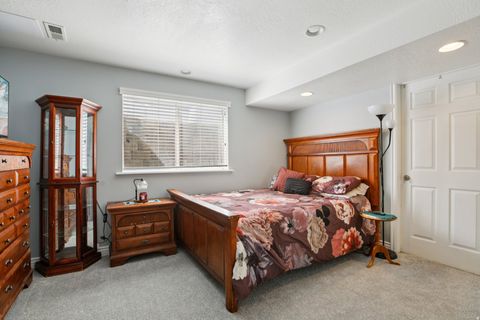 Tiny photo for 1960 N 2150 E, Layton, UT 84040 (MLS # 2145074)