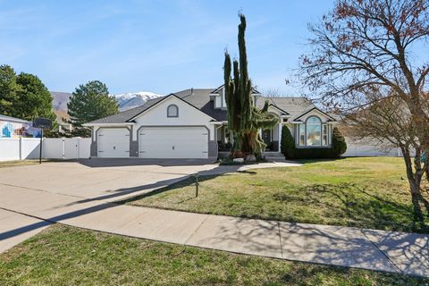Tiny photo for 1960 N 2150 E, Layton, UT 84040 (MLS # 2145074)